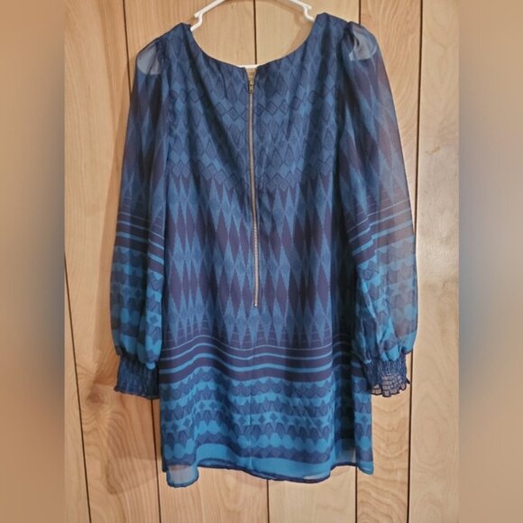 Blue Geometric Pattern Dress - Picture 3 of 3